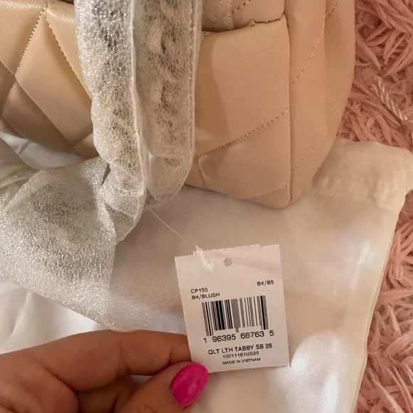 🩷 Brand New with Tags: Coach Tabby Bag with Pillow Quilting in Blush! Sold out! - Picture 4 of 14